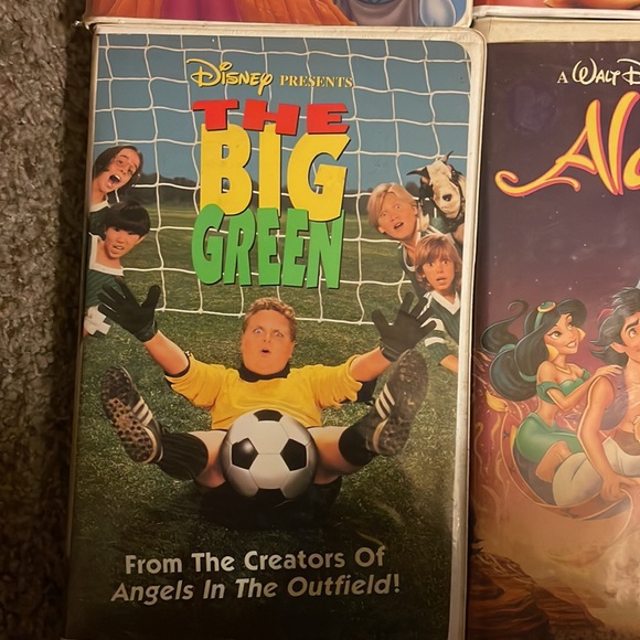 🔥 Set of 4 Disney Movies VHS  Hercules -Mulan - The Big Green - Aladdin - Picture 3 of 5